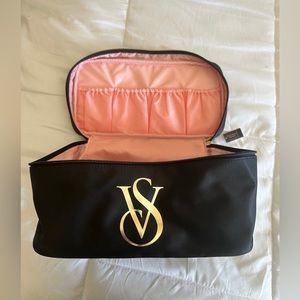 Victoria’s Secret Bra Travel Case / Toiletry Bag Black and Pink - NWT